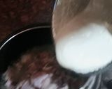 A picture of step 3 of Onion mutton masala.