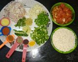व्हेजिटेबल ओट मसाला (vegetable oats masala recipe in marathi) रेसिपी स्टेप 1 फोटो