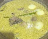 Foto langkah ke 5 dari resep Opor Ayam Bumbu Kuning.