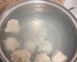 Foto langkah ke 5 dari resep Week 2 : Bakso Isi Ayam Cincang Pedas!.