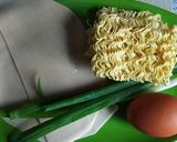 Foto langkah ke 1 dari resep Martabak Mie Telur.