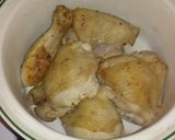 A picture of step 5 of Chicken in Milk.