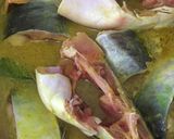 Foto langkah ke 2 dari resep Ikan kuah susu lezat & mudah.