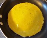 A picture of step 3 of Glazed Doughnut Breakfast Sandwich.