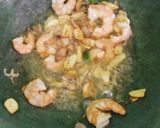 Foto langkah ke 2 dari resep Tumis Taoge Udang.