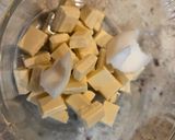 Foto del paso 2 de la receta: Turrón de chocolate blanco relleno de Lotus