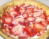 Foto del paso 3 de la receta: Tarta de frutillas con gelatina