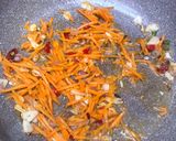 Foto langkah ke 2 dari resep Mie Goreng Sayur.