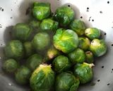 Foto del paso 1 de la receta: Repollitos de Bruselas "a la crema"