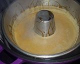 A picture of step 6 of Condensed Milk Flan.
