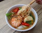 Foto langkah ke 5 dari resep Mie kuah tomyum.