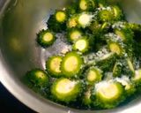 करेले का आचार (Karele ka achar recipe in Hindi) रेसिपी चरण 2 फोटो