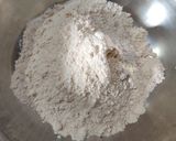 A picture of step 4 of Urad dal puri.