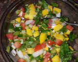 Foto del paso 2 de la receta: Ensalada de frijol negro y mango