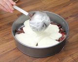 Meggyes-joghurtos torta recept fázis 7 fotója