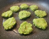 Brokkoli fasírt recept fázis 4 fotója