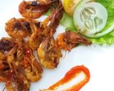 Foto langkah ke 5 dari resep Sate udang bakar.
