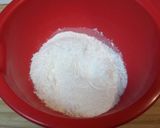 A picture of step 2 of Delicious Basic Pizza Margherita.