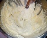 A picture of step 3 of Buttercream icing.
