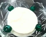 A picture of step 3 of Vanilla flavoured ice cream.