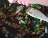 Siitake gombás omlett recept fázis 3 fotója