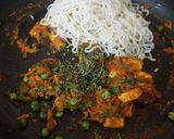 A picture of step 4 of Shahi Masala Maggi.