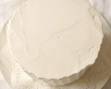 A picture of step 10 of Decorated Christmas Cake.