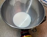 A picture of step 1 of Korean sticky rice donuts (꽈배기).