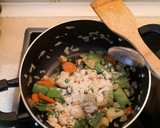 Foto del paso 3 de la receta: Merluza en salsa con verduras