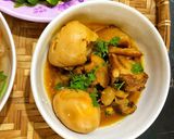Hình bước làm 3 của món Thịt Kho Trứng