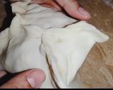 A picture of step 11 of Khasta Chicken Kachori.