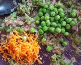 A picture of step 2 of Paneer cheese pav bhaji.