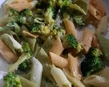 Foto del paso 6 de la receta: Fideos 3 colores con brócoli