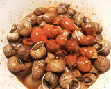 Foto del paso 35 de la receta: Caracoles en salsa de hierbas aromáticas con toques ibérico picante