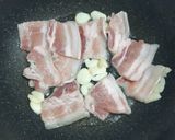 รูปขั้นตอนการทำที่ 3 ของ บะหมี่ราดหน้าผักกาดขาว