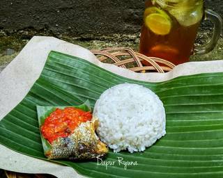 Sego Kucing aka Nasi Bandeng Sambal langkah memasak 4 foto