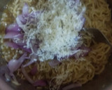 மேகி சீஸ் ஆம்லெட் (maggi cheese omeltte recipe in tamil) ரெசிபி ஸ்டேப் 2 புகைப்படம்