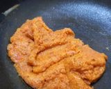 A picture of step 5 of Sweet papaya burfi laddu.