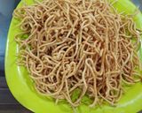 बेसन के सेब (besan ke sev recipe in Hindi) रेसिपी चरण 5 फोटो