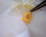 A picture of step 4 of Easy and Clean Way of Grating Ginger.
