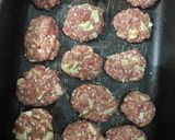 Foto del passaggio 3 della ricetta Polpette al forno