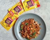 Foto langkah ke 7 dari resep Mie Pipih Goreng.