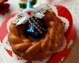 A picture of step 15 of A White Christmas Tree Made of Bread.