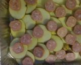 A picture of step 8 of Potatoes and sausage casserole.