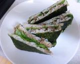 A picture of step 11 of Yakiniku Onigiri Sandwich.