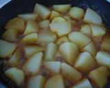 A picture of step 3 of Simple and Quick Western-Style Boiled Potato Tumbles.