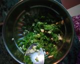 গার্লিক নান (Garlic naan recipe in Bengali) রেসিপির ধাপ 2 ছবি