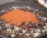 Foto del paso 3 de la receta: Sangre de ave encebollada con tomate