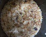 A picture of step 2 of Khichadi chamman polaw.