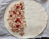 Foto del paso 5 de la receta: Masa de hojaldre sin gluten con pollo queso y mermelada